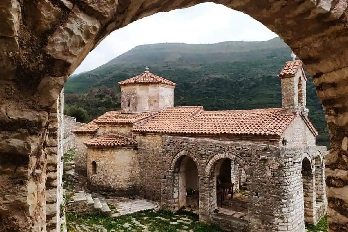 Local Tour Albania