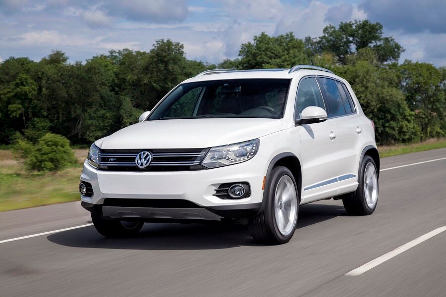 VW Tiguan (White)